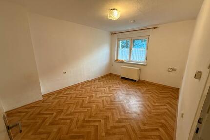 1-Raum Wohnung zu vermieten - 295,00&nbsp;EUR Kaltmiete, ca.&nbsp; 31,00&nbsp;m&sup2; in Ellrich (PLZ: 99755)