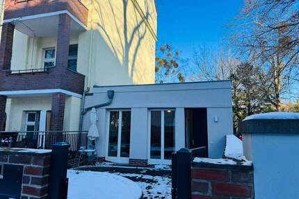 Ruhe genießen im großen eigenen Garten mit Terrasse - ab sofort - Berlin Lichterfelde