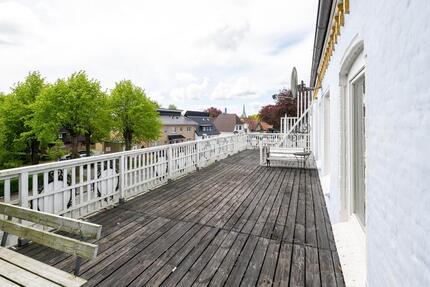 Sonnige helle 2 Zimmer Wohnung - 950,00&nbsp;EUR Kaltmiete, ca.&nbsp; 74,00&nbsp;m&sup2; in Sörup (PLZ: 24966)