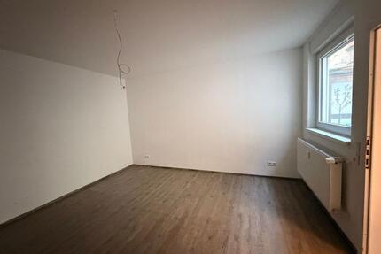 Geräumige 2 Zimmer Wohnung in der Innenstadt - Kaiserslautern Betzenberg