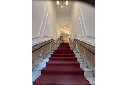 exklusiver und moderner Altbau nähe Gedächtniskirche, Gäste WC, Parkett, hochwertig möbliert - Berlin Charlottenburg