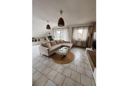 Wohnung zu vermieten - 730,00&nbsp;EUR Kaltmiete, ca.&nbsp; 82,00&nbsp;m&sup2; in Bedburg (PLZ: 50181)