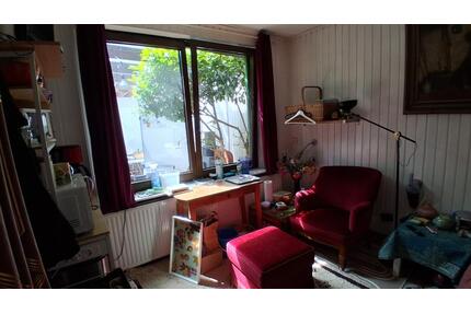 Zimmer in 2-WG mit mir (Foto) - 270,00&nbsp;EUR Kaltmiete, ca.&nbsp; 11,00&nbsp;m&sup2; in Hannover (PLZ: 30657) Bothfeld-Vahrenheide