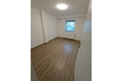Zimmer in zentraler Lage - 360,00&nbsp;EUR Kaltmiete, ca.&nbsp; 14,00&nbsp;m&sup2; in Gießen (PLZ: 35398) Allendorf