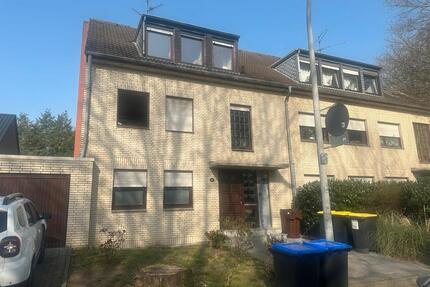 4 Zimmerwohnung EG +Garten+ Garage MG Wickrath - Mönchengladbach Süd