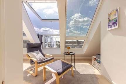 Wohnung zum Kaufen in Düsseldorf 620.000,00 € 90 m²
