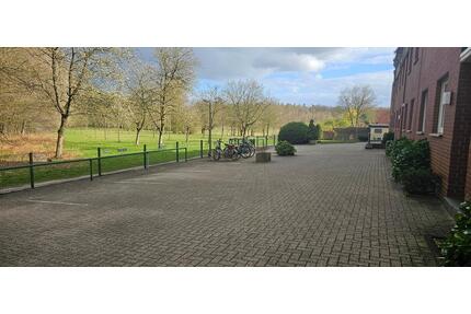 Schöne, helle 3 Zimmer Wohnung, beste Lage, alles in der Nähe. - Osnabrück Eversburg