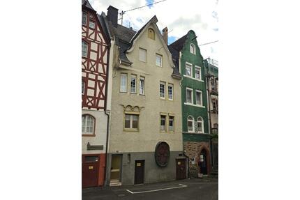 Zentral gelegenes Haus in Zell Mosel provisionsfrei zu verkaufen - Zell (Mosel)