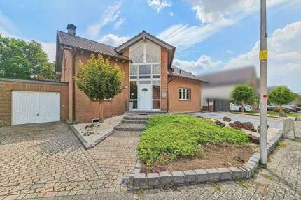 Haus zum Kaufen in Gangelt 725.000,00 € 321.61 m²