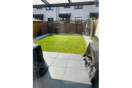 Großzügiges 6-Zimmer-Einfamilienhaus mit Garten und Einbauküche - Bonn Tannenbusch