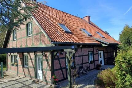 Großzügiges Einfamilienhaus mit traumhaftem Garten in Falkensee