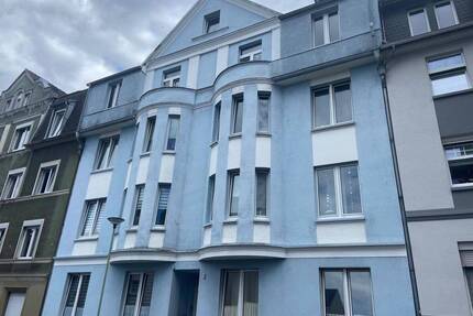 *schöne Wohnung mit Balkon sucht netten Mieter* - Hagen Haspe