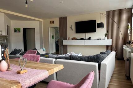 4 Zimmer Wohnung zu vermieten 150 m² Elze