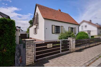 Haus zum Kaufen in Neu-Isenburg 599.950,00 € 163 m²
