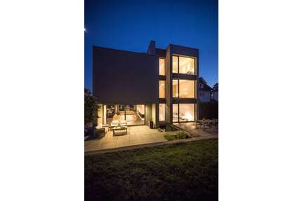 Haus zum Kaufen in Oberursel 6.300.000,00 € 680 m²