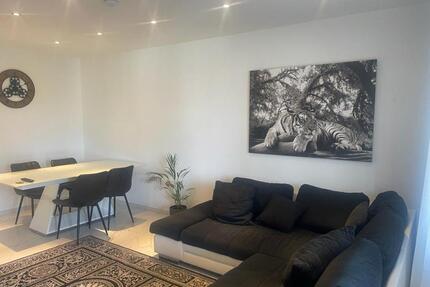 Vollmöblierte Wohnung – 2 Schlafzimmer – Wohnzimmer - Schwetzingen