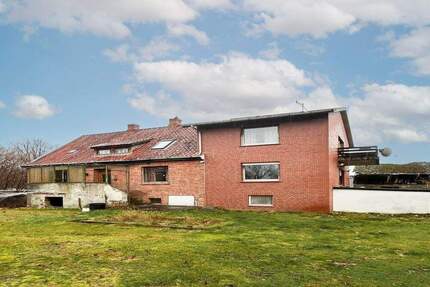 Schnäppchenhaus in Neudorf-Platendorf - Sanierung oder Neubau möglich! - Sassenburg