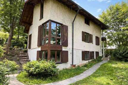 Haus zum Kaufen in Au 1.392.000,00 € 267 m²