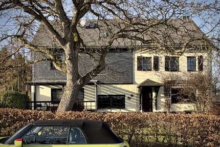 Haus zum Kaufen in Beulich 550.000,00 € 236 m²