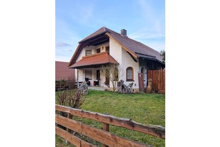 Einfamilienhaus mit großem Garten in ruhiger Wohnlage - Pretzfeld