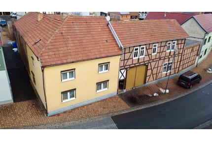 Provisionsfrei! Drei Seiten Hof, direkt vom Eigentümer! - Bad Langensalza