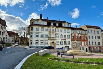 Großzügige 3-R.-DG-Wohnung - Erstbezug nach hochwertiger Sanierung - Meerane