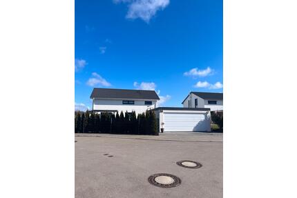 EFH zu vermieten - 2.000,00&nbsp;EUR Kaltmiete, ca.&nbsp; 146,00&nbsp;m&sup2; in Weidenstetten (PLZ: 89197)