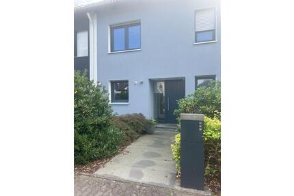 Reihenmittelhaus In Weiherhaus - 498.000,00&nbsp;EUR Kaufpreis, ca.&nbsp; 132,00&nbsp;m&sup2; in Nürnberg (PLZ: 90455) Katzwang