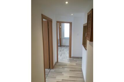 2 Zimmer DG Wohnung mit Einbauküche zentrumsnah am Altstadtring - Braunschweig Westliches Ringgebiet