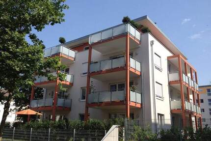 4 Zimmer Wohnung mit 2 Terrassen und großen Gartenanteilen - Lörrach