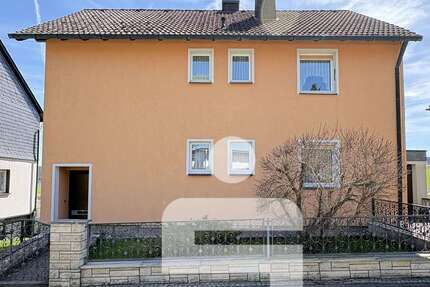 Haus zum Kaufen in Geroldsgrün 159.000,00 € 102 m²