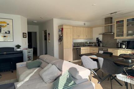 Moderne barrierefreie 2-Zimmer-Wohnung mit Balkon, EBK & TG-Stellplatz in Blaustein