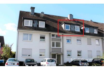 3,5 Zimmer DG-Wohnung|ruhig und gepflegt|ab 1.6|nur mit Einkommen - Oberhausen Alt-Oberhausen