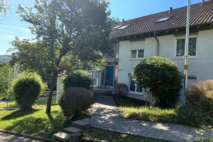 3-Zimmer-Wohnung Balkone Garage, in Nagold Bächlen