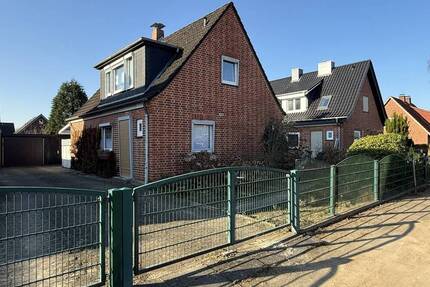 Attraktives Einfamilienhaus mit Teilkeller, Süd- Terrasse und weitläufigem Grundstück in beliebter Ortslage - Schwarzenbek