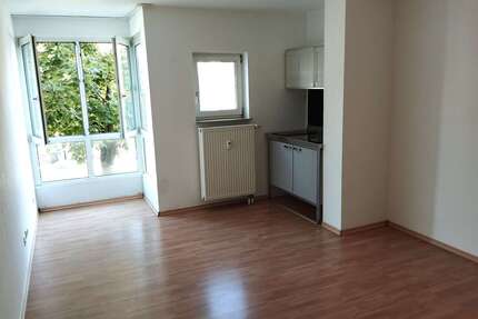 Wohnung zum Kaufen in Nürnberg 110.000,00 € 23.19 m²
