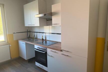 2-Zimmer-Erdgeschosswohnung mit Einbauküche - Gützkow