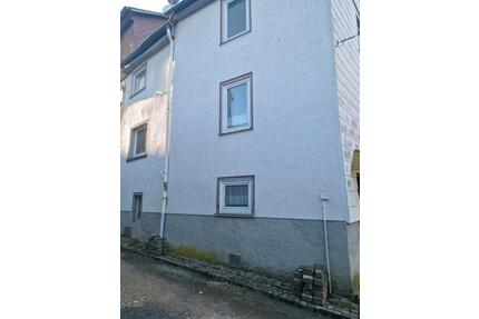 Haus zum sanieren für Handwerker - Laubach