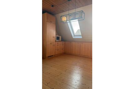 Kurzzeitmiete, 50 m², möbliert, nur bis 31.08. zentral mit Garte - Ingolstadt Münchener Straße