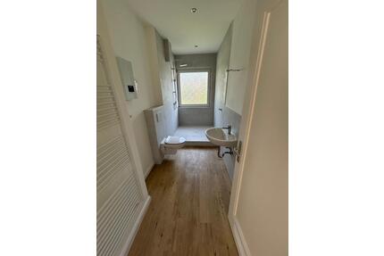 ***Top sanierte 2-Zimmer-Wohnung mit Klimaanlage*** - Wuppertal Sedansberg