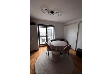 Moderne 1,5 Zimmer Wohnung mit Balkon & Garage in Allah - München Allach-Untermenzing