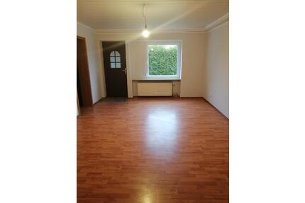 Wohnung 40qm , in Dautphetal Hommertshausen warm 650 €