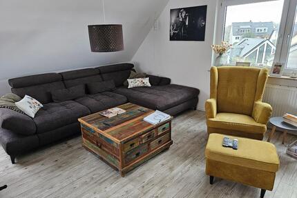 Großzügige 5-Zi.-Maisonette-Wohnung (168qm) mit Balkon in Oßweil - Ludwigsburg