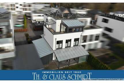 Haus zum Kaufen in Rastede 757.000,00 € 220 m²
