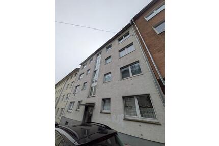 2 Zimmer EG Wohnung mit Balkon und großer Garage - Wuppertal Barmen