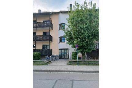 Attraktive 1-Zimmer-Wohnung in unmittelbarer Nähe zur Hochschule - Rosenheim Egarten