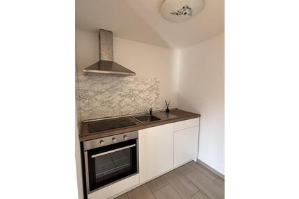 Charmante 1-Zimmer Wohnung mit Balkon - Kusel