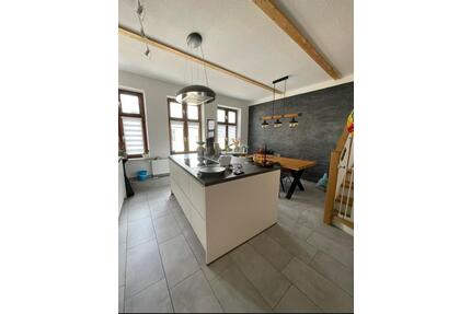 Exklusive 2-Zimmer-Maisonette - Wohnung mit Dachterrasse – in Schwaan!