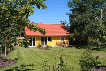 Provisionsfrei: Idyllisches Holzhaus im Ostseebad Prerow