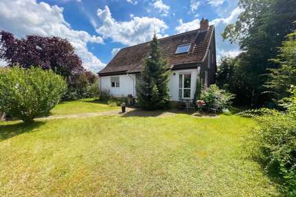 Haus zum Kaufen in Burgdorf 420.000,00 € 171 m²